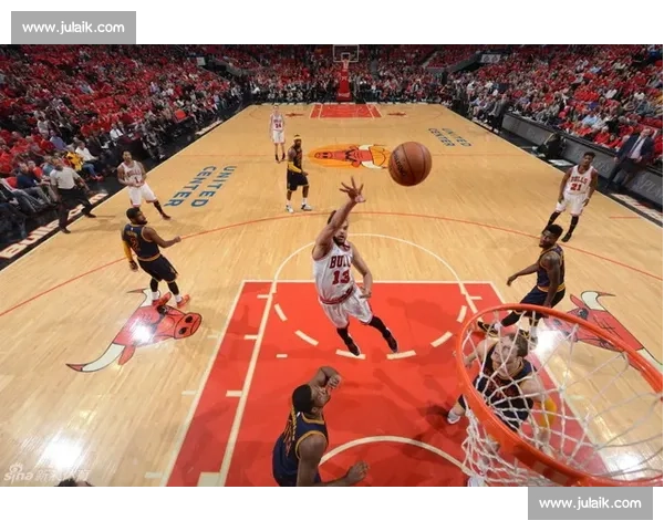 骑士对决公牛宿命再燃强强碰撞引爆赛场激情之夜篮球经典对抗重现荣耀时刻